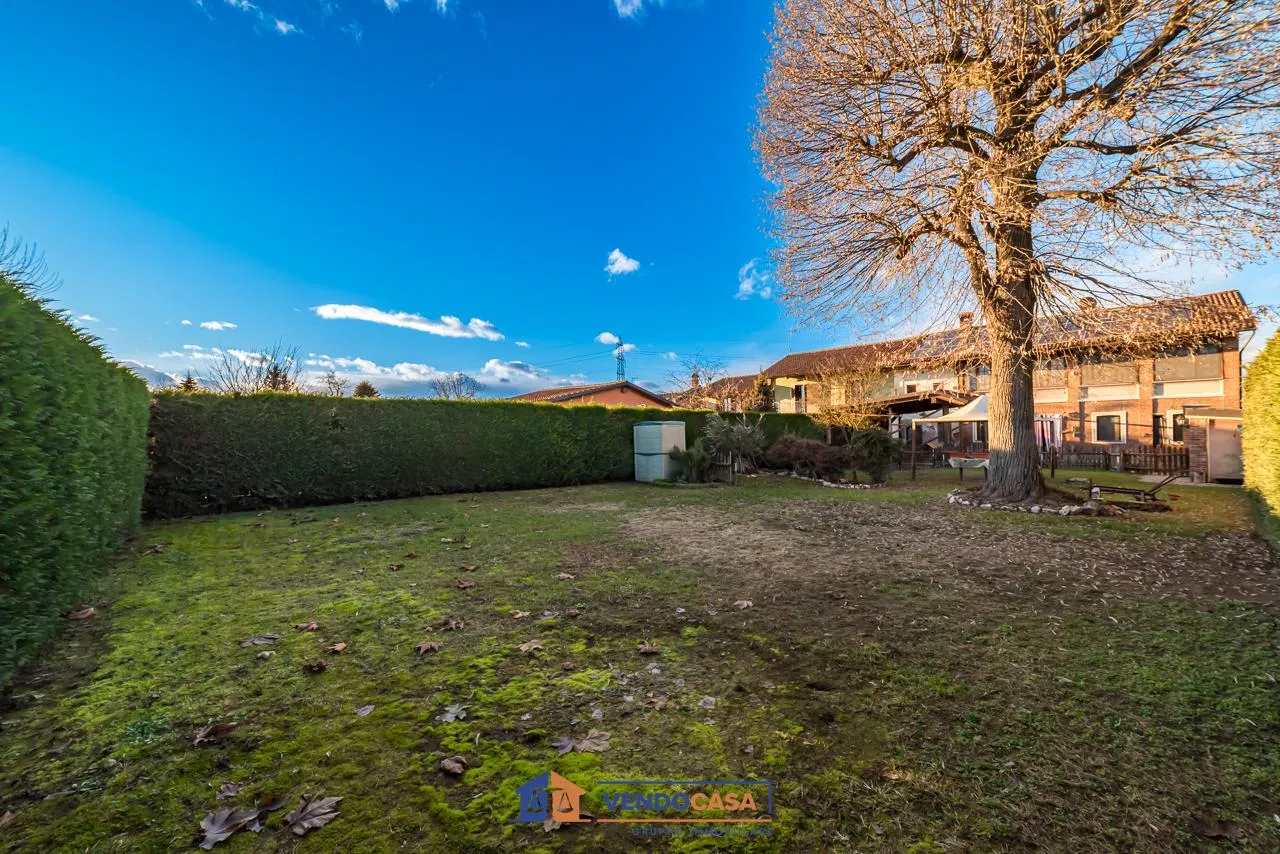 Immagine per Casa Indipendente in vendita a Carmagnola via Tosi 15