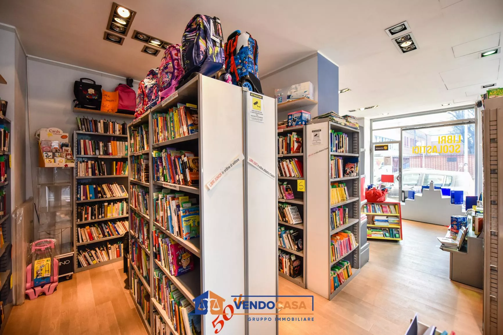 Immagine per Locale Commerciale in vendita a Torino via Tiziano Vecellio 37