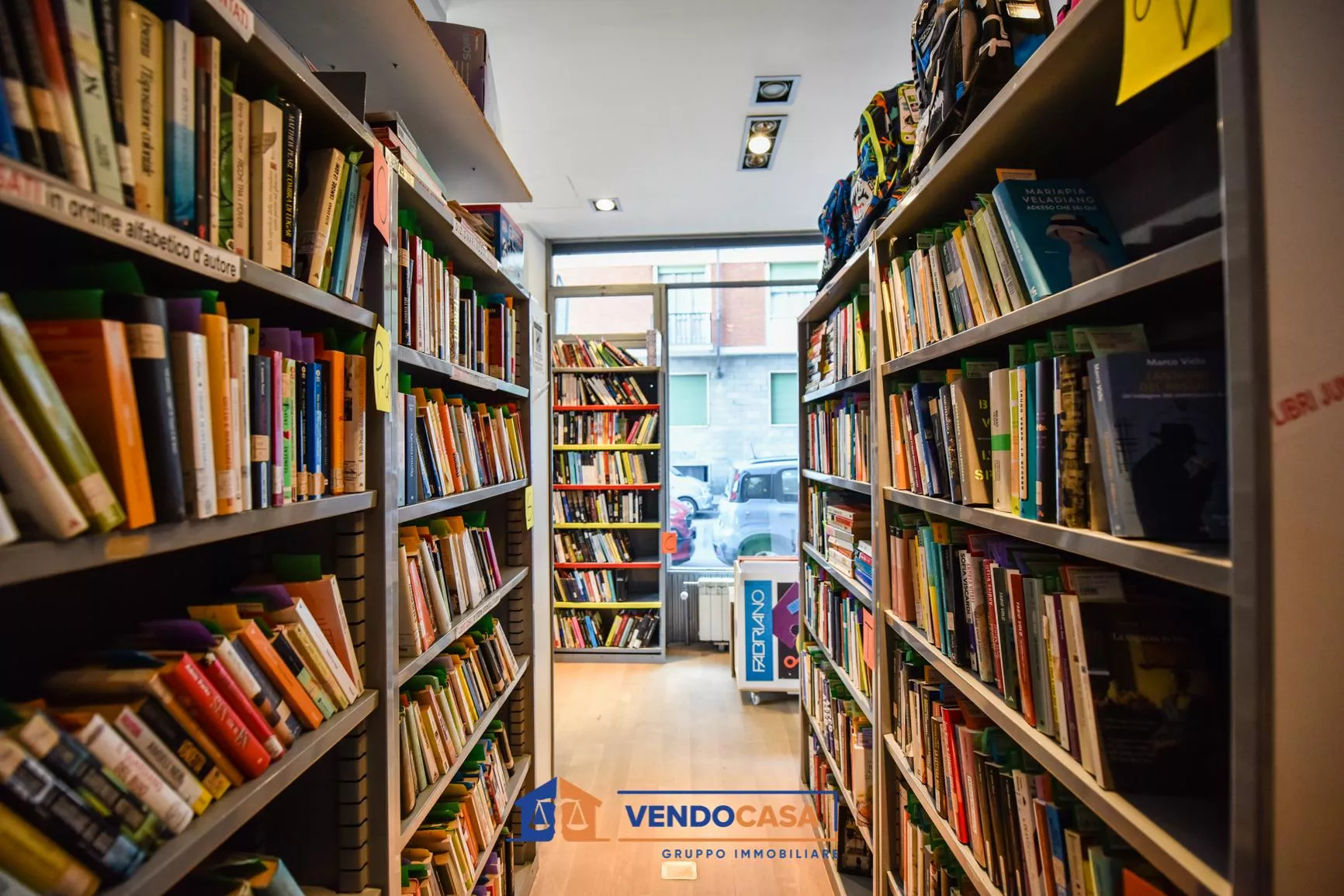 Immagine per Locale Commerciale in vendita a Torino via Tiziano Vecellio 37
