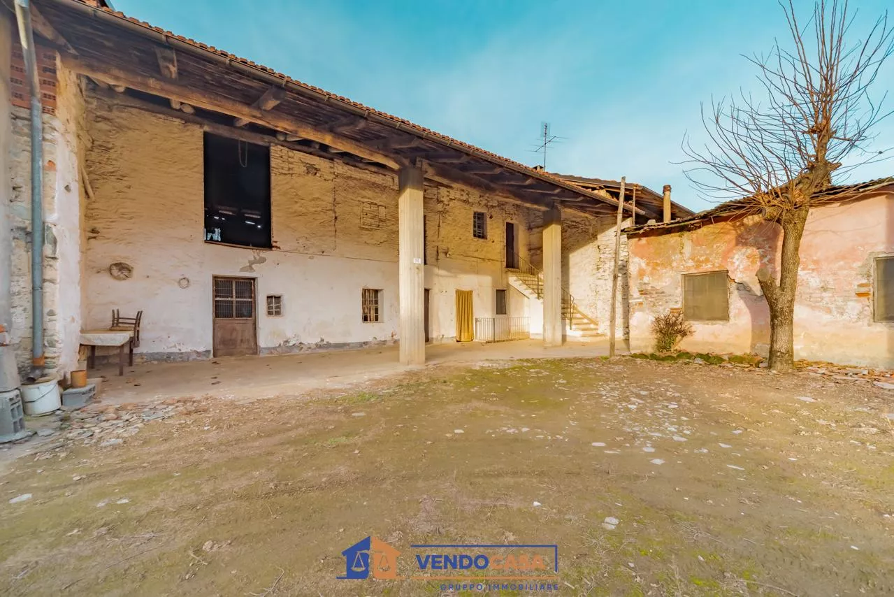 Immagine per Rustico in vendita a Boves via Milia 76