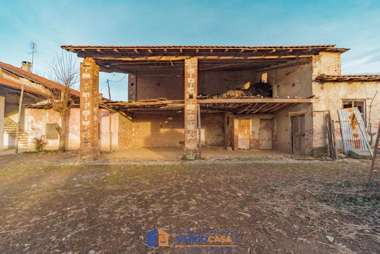 Immagine per Rustico in vendita a Boves via Milia 76