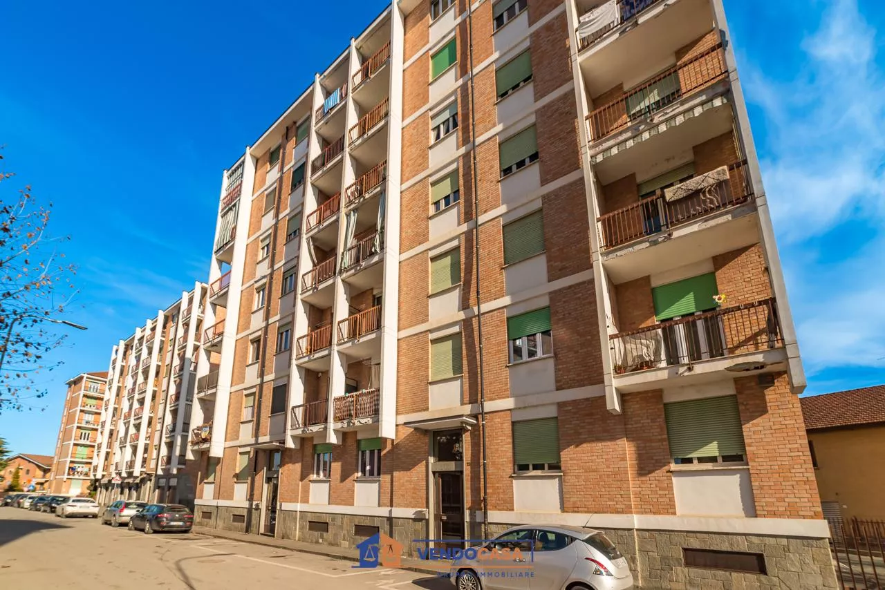 Immagine per Appartamento in vendita a Carmagnola via Einaudi 23