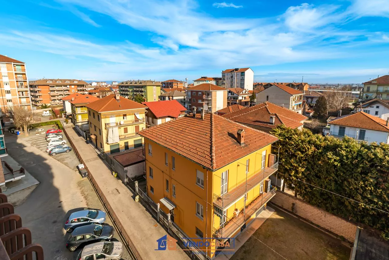 Immagine per Appartamento in vendita a Carmagnola via Einaudi 23