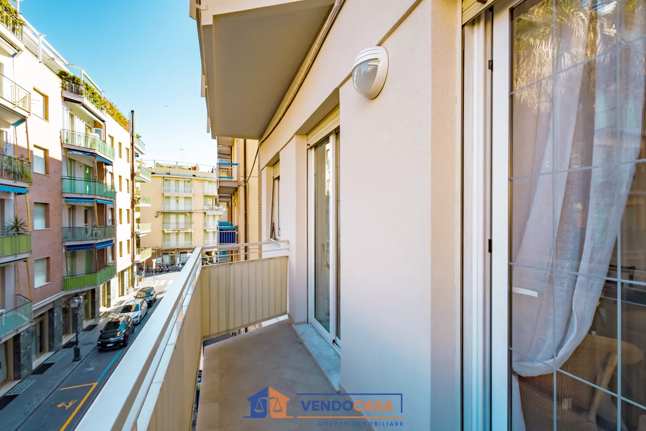 Immagine per Appartamento in vendita a Alassio via Paolo Ferreri 21