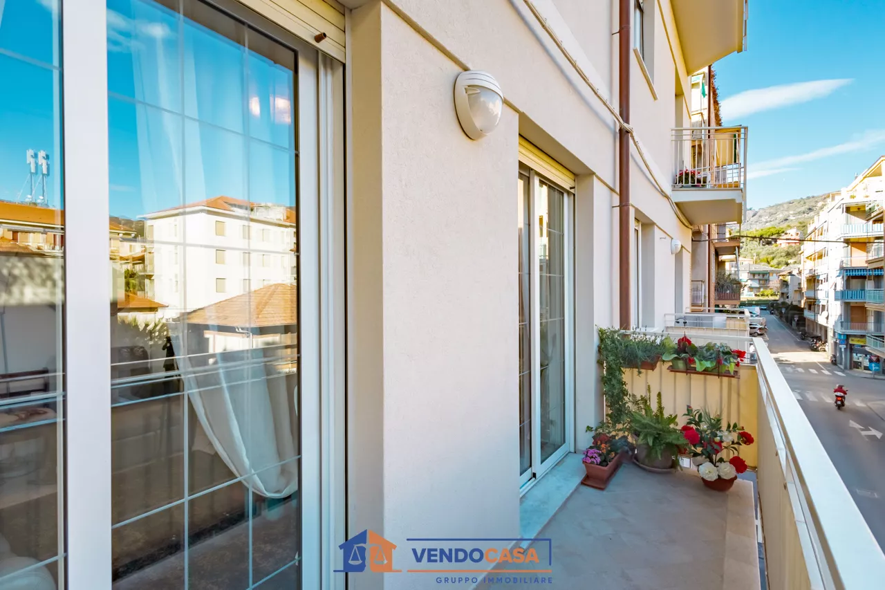 Immagine per Appartamento in vendita a Alassio via Paolo Ferreri 21
