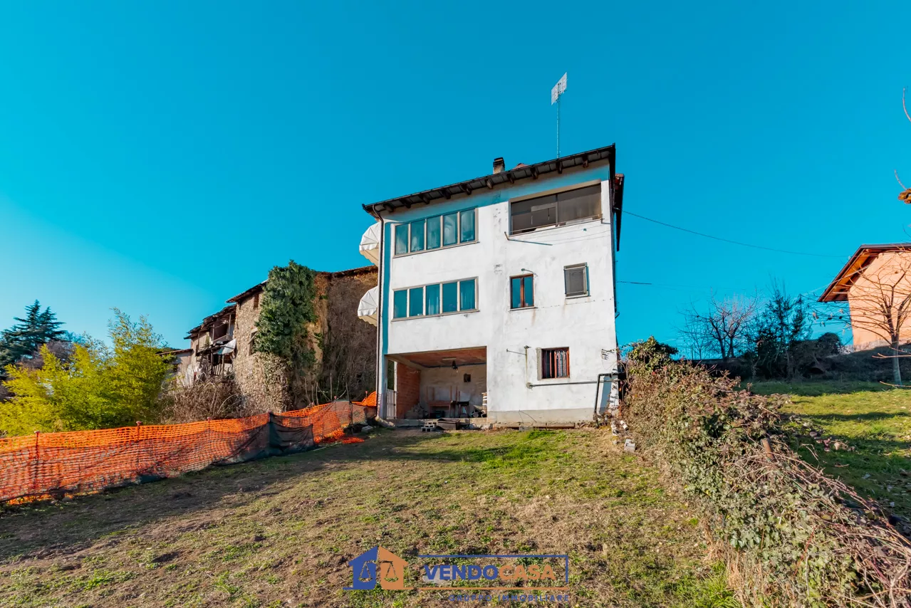 Immagine per Casa Indipendente in vendita a Borgo San Dalmazzo via Vecchia Di Cuneo 170