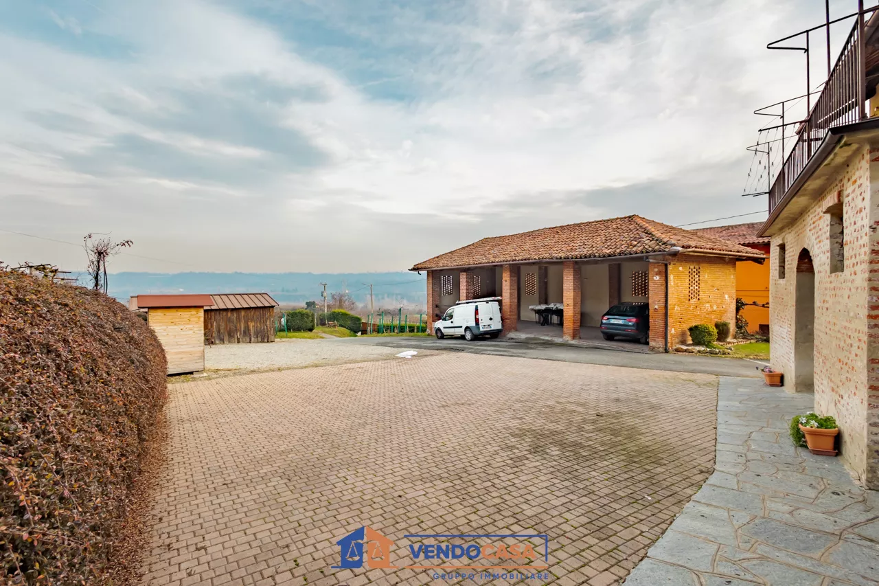 Immagine per Casa Indipendente in vendita a Fossano via Boschetti 9
