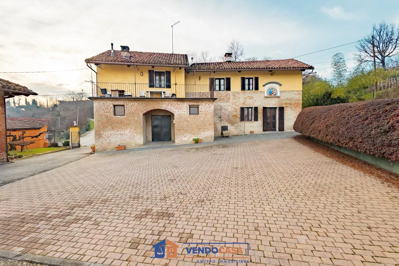 Immagine per Casa Indipendente in vendita a Fossano via Boschetti 9