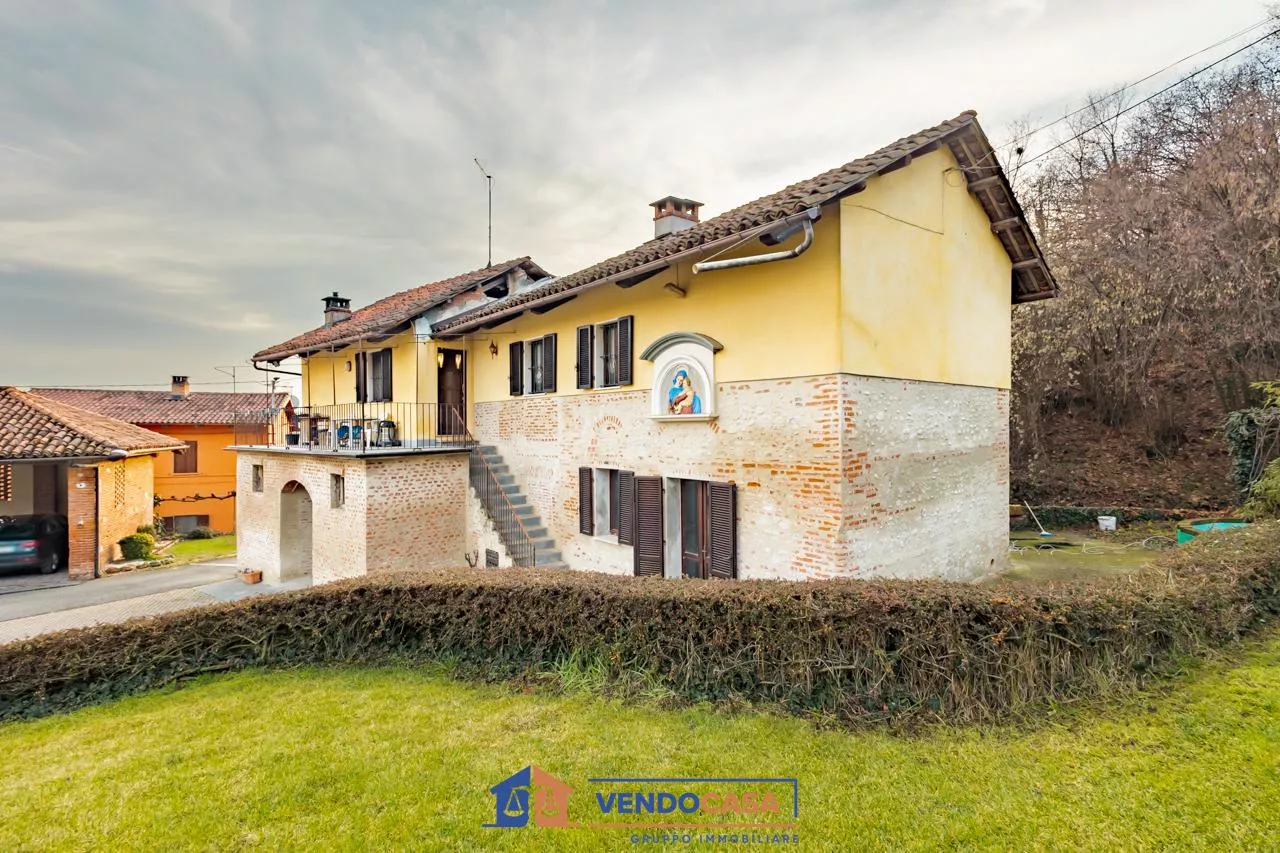 Immagine per Casa Indipendente in vendita a Fossano via Boschetti 9