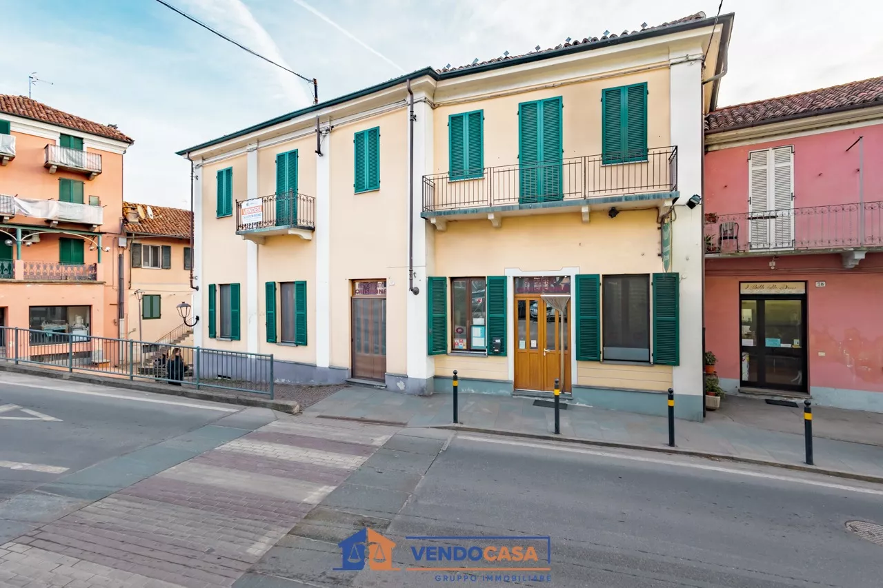 Immagine per Stabile - Palazzo in vendita a Fossano via Marconi 76