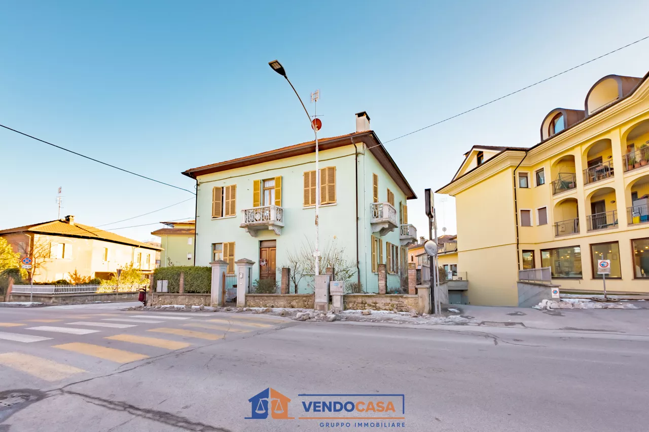 Immagine per Appartamento in vendita a Borgo San Dalmazzo via Boves 18