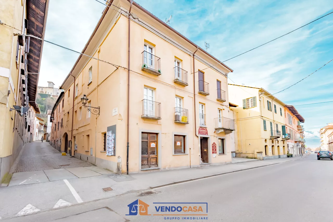 Immagine per Locale Commerciale in vendita a Saluzzo corso Piemonte 87