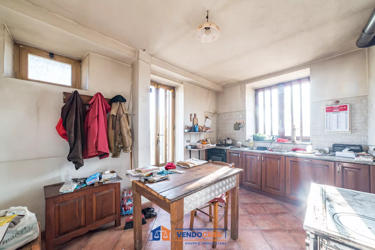 Immagine per Casa Indipendente in vendita a Revello via San Firmino 20