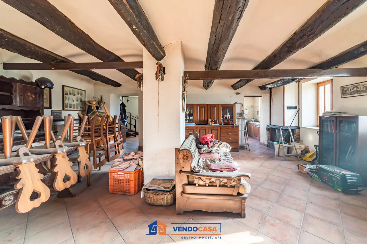 Immagine per Casa Indipendente in vendita a Revello via San Firmino 20