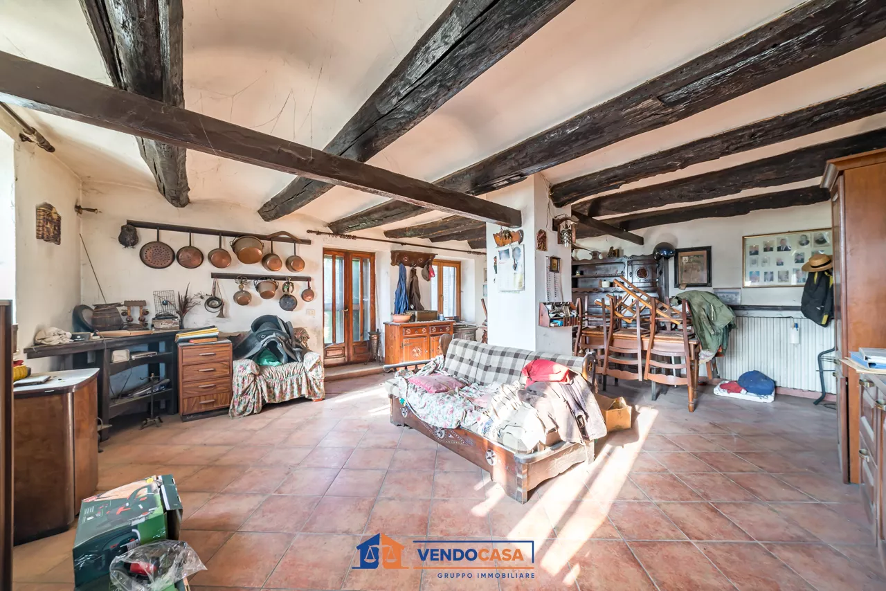 Immagine per Casa Indipendente in vendita a Revello via San Firmino 20