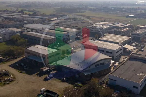 Capannone Industriale via Avigliana, Rivalta Di Torino
