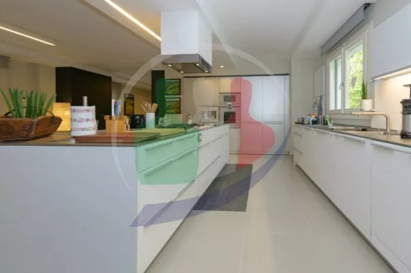 Villa lungo, La Cassa