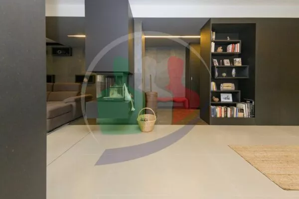 Villa lungo, La Cassa