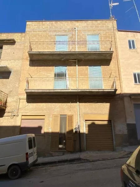 Casa Indipendente via Silvio Pellico, Ribera