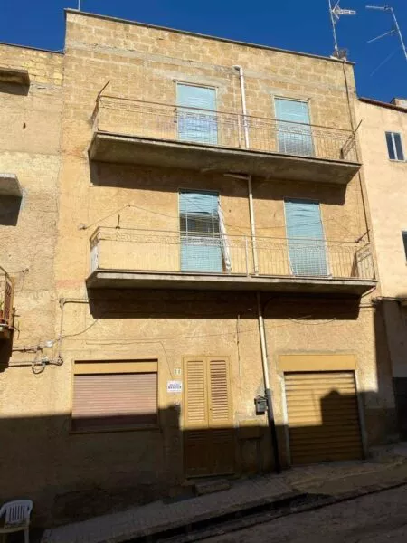 Casa Indipendente via Silvio Pellico, Ribera