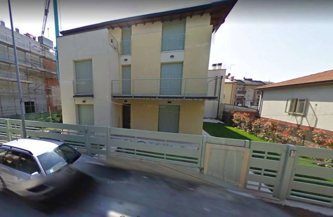 Immagine per Stabile - Palazzo in vendita a San Bonifacio via Lago Di Garda 15
