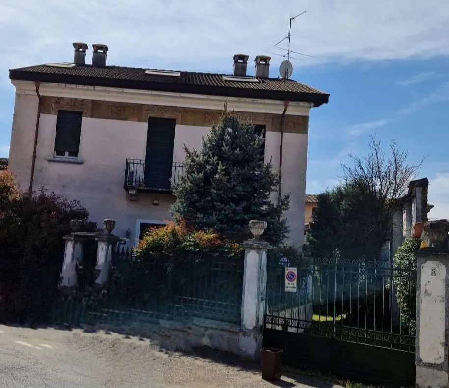 Immagine per Villa in vendita a Lodi viale Piave n. 3 e n.5