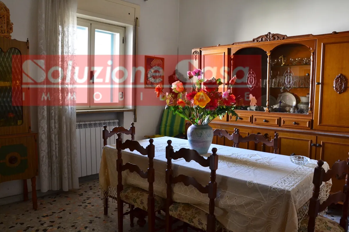 Immagine per Casa indipendente in vendita a Canosa di Puglia via General Cadorna