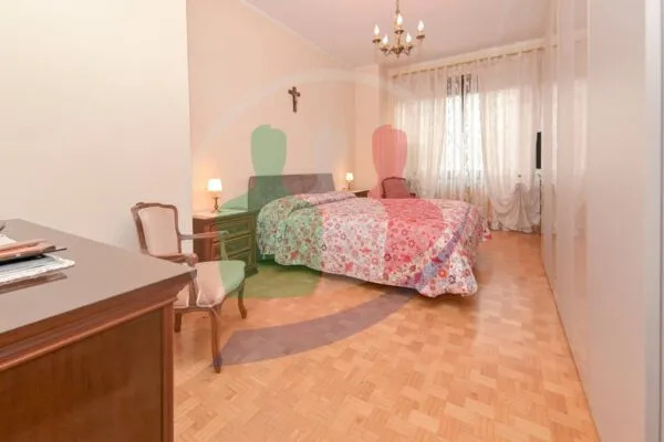 Appartamento via Col Di Lana, Pozzo-strada, Torino