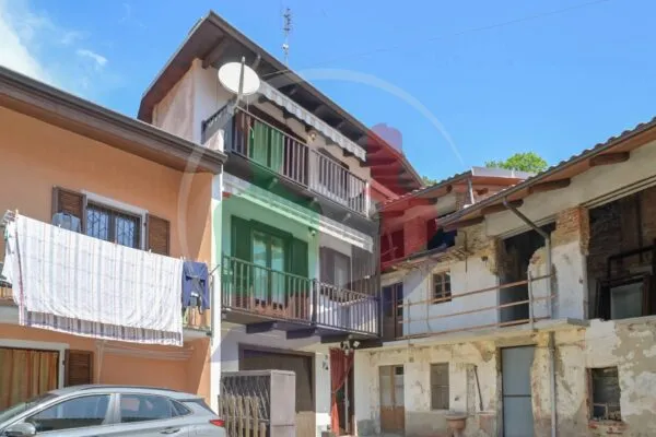 Casa Semindipendente via Fontana, Balangero