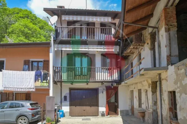 Casa Semindipendente via Fontana, Balangero