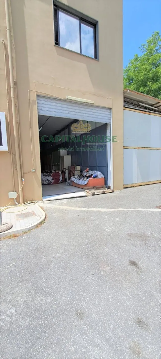 Immagine per Capannone Industriale in affitto a Qualiano Via Ripuaria