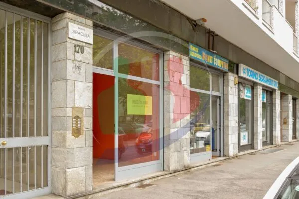 Negozio corso Siracusa, Torino