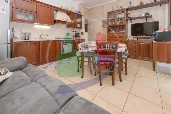 Appartamento strada Antica Di Rivoli, Grugliasco