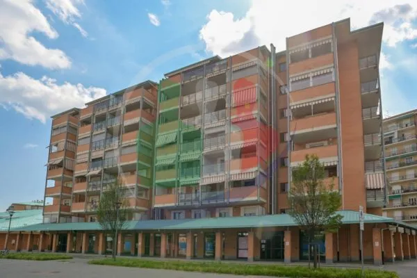 Negozio viale Piemonte, Collegno