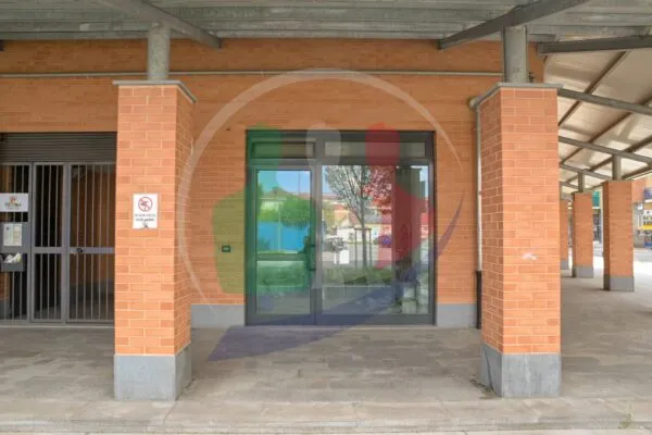 Negozio viale Piemonte, Collegno