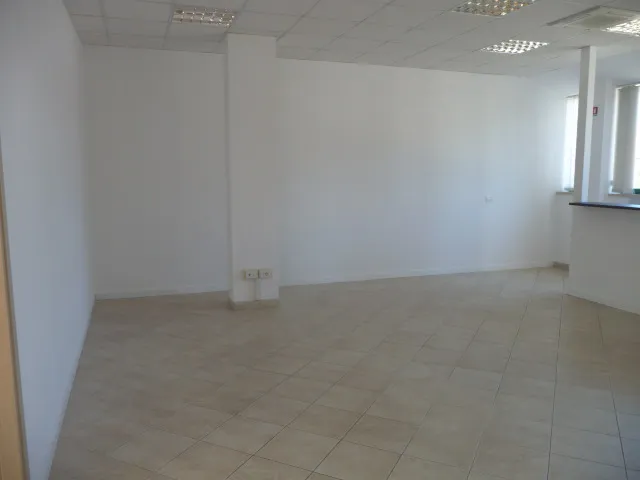 Immagine per Ufficio in affitto a San Benedetto del Tronto
