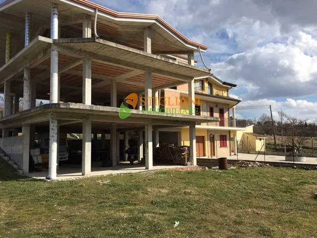 Immagine per Villa bifamiliare in vendita a Campobasso zona periferica