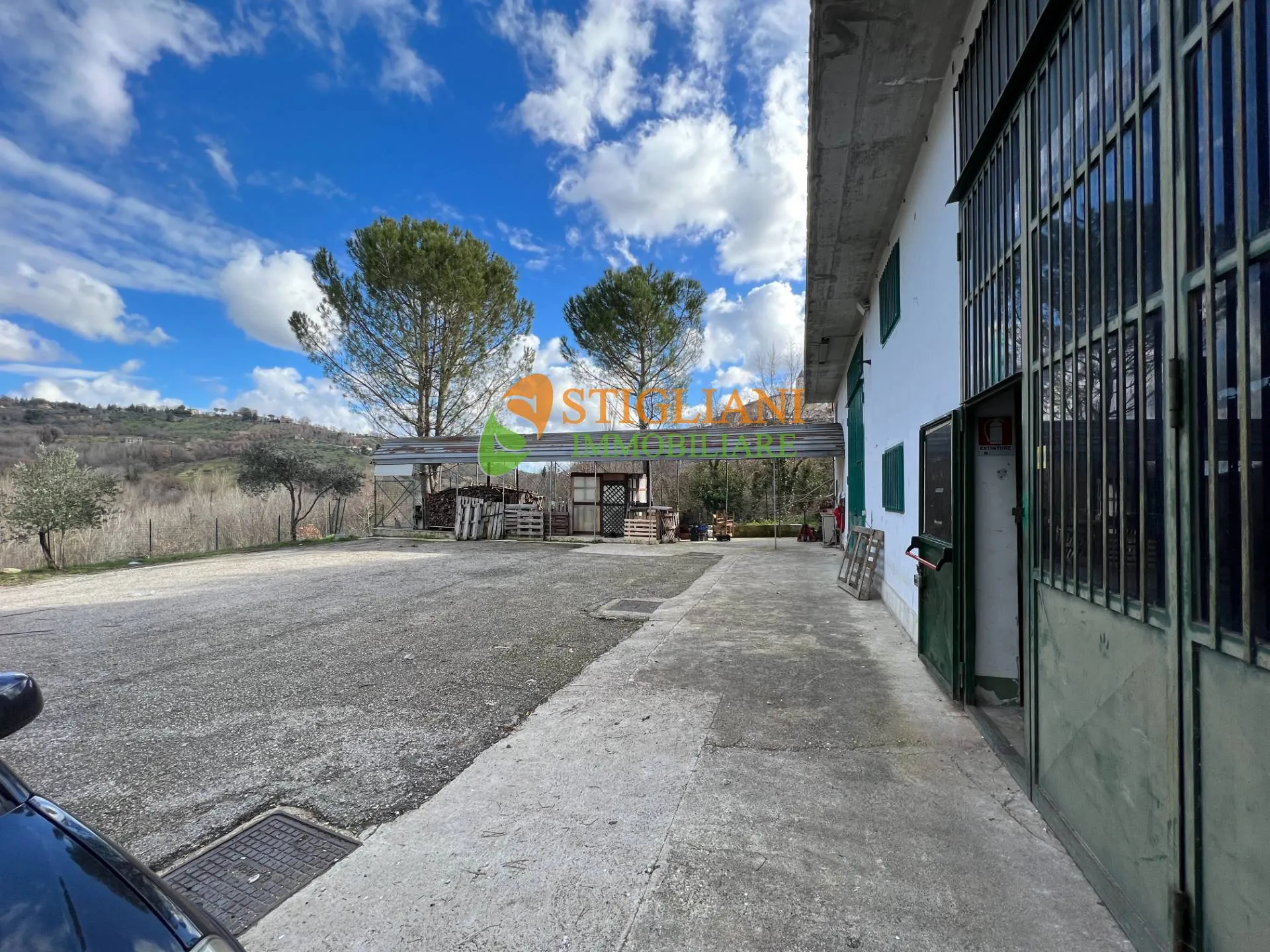 Immagine per Capannone Industriale in vendita a Mirabello Sannitico semicentro