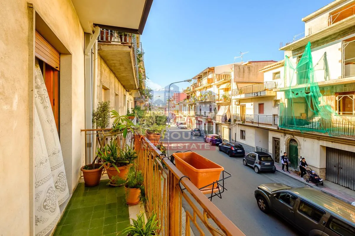 Immagine per Appartamento in vendita a Giardini-Naxos Via Chianchitta