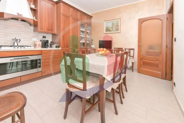 Appartamento via Galimberti, Nichelino