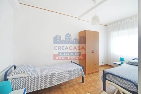 Appartamento via Consolare Valeria, Sant'Alessio Siculo