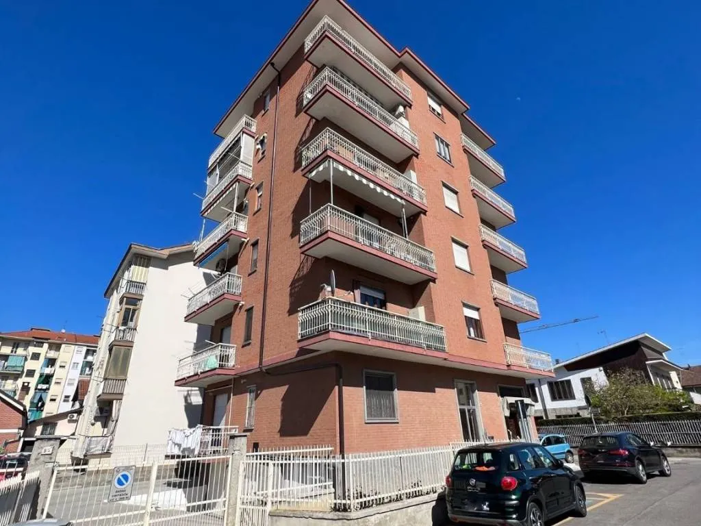 Immagine per Appartamento in Vendita a Moncalieri Via Giuseppe Garibaldi 55