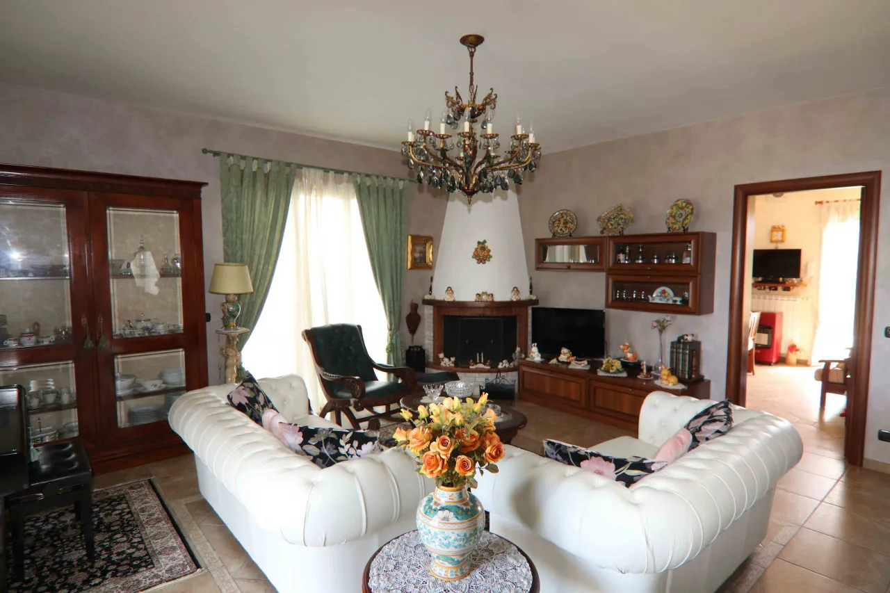 Immagine per Villa in Vendita a Ragusa Via Dei Girasoli
