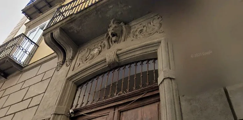 Immagine per Palazzo in Vendita a Napoli Via Miracoli