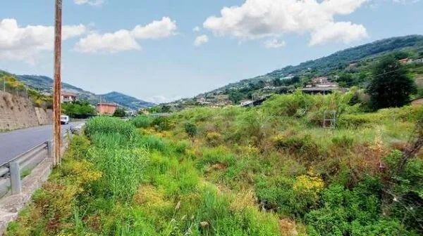Terreno Commerciale via Snc, Vallecrosia