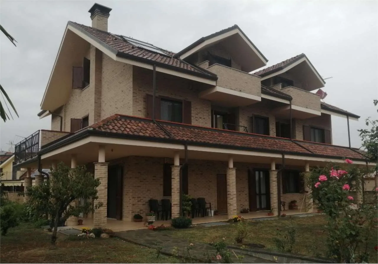Immagine per Appartamento in asta a Borgaro Torinese via Delle Rose 10