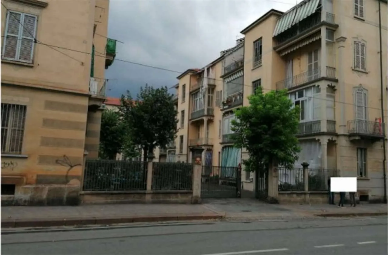 Immagine per Appartamento in asta a Torino via Nicola Fabrizi 80/55