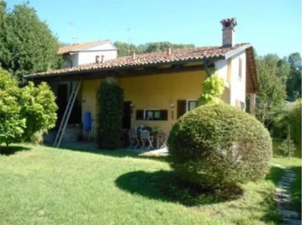 Stabile - Palazzo strada Rivamare 9, Moncalieri
