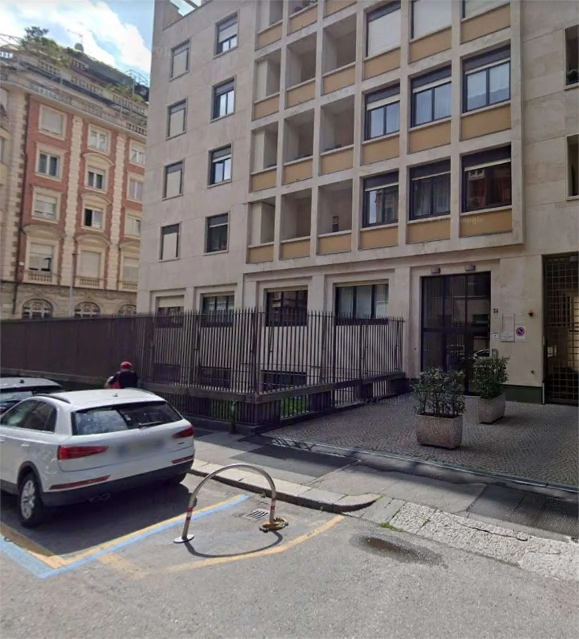 Immagine per Magazzino in asta a Torino via Principe Tommaso 34