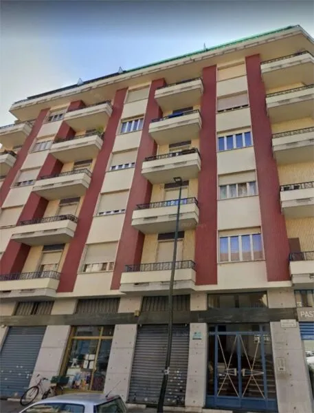 Appartamento via Borsi 86, Torino